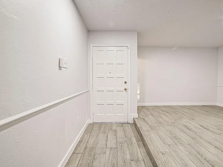 3918 Cypressdale Dr — Photo 7