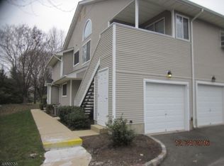 28 Crestmont Rd, Bedminster, NJ 07921