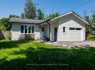 922 Elizabeth Ave, Innisfil, ON L0L1W0