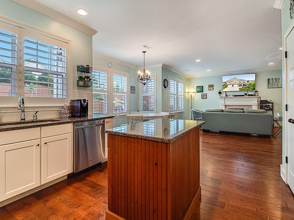 5th image of 3221 Clearmill Dr