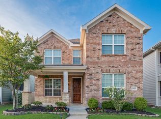 1425 Bull St, Aubrey, TX 76227
