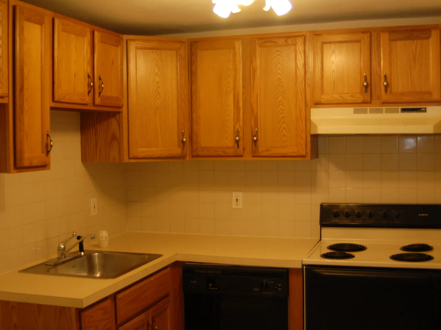 2 bed, 770 sqft, $1,850 — Photo 4