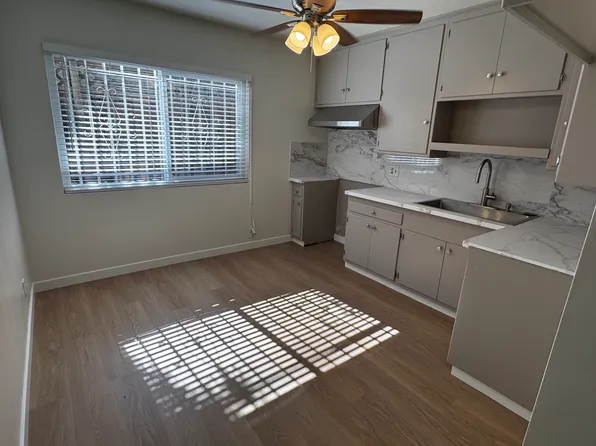 1500 Broadway APT B, Burbank, CA 91504