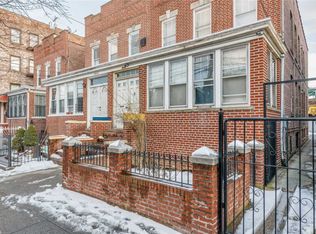 10864 39th Ave, Flushing, NY 11368