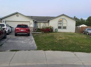 2931 Sugar Cane Dr, Nampa, ID 83687
