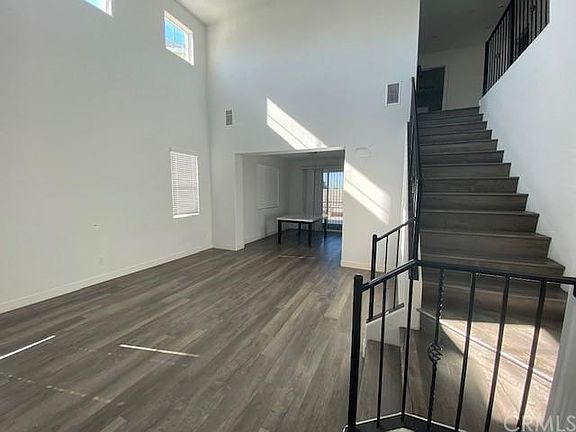 3rd image of 15231 De Pedro Ct