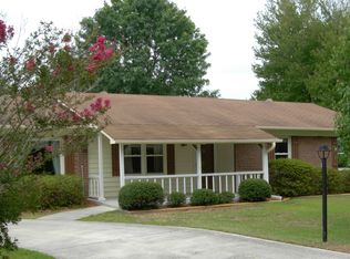 4609 Lord Elkins Rd, Wilmington, NC 28405