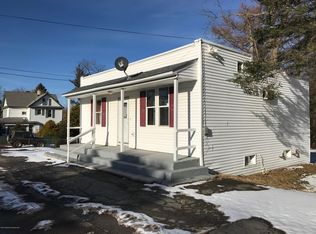 828 Drinker Tpke, Covington Township, PA 18424