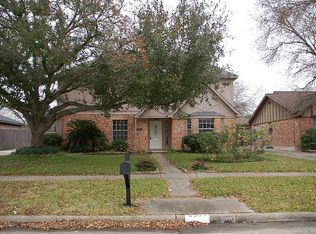 6903 Escondido Dr, Houston, TX 77083
