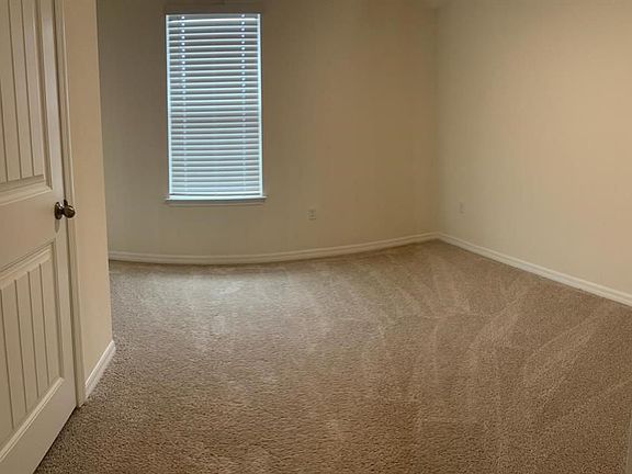 3rd image of 12067 Holystone St