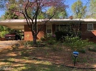 1111 Mackie Ave, Asheboro, NC 27205