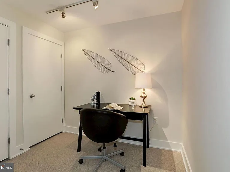 1616 11th St NW #Penthouse 2 — Photo 13