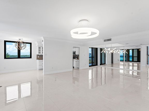 3rd image of 5380 N Ocean Drive #5a
