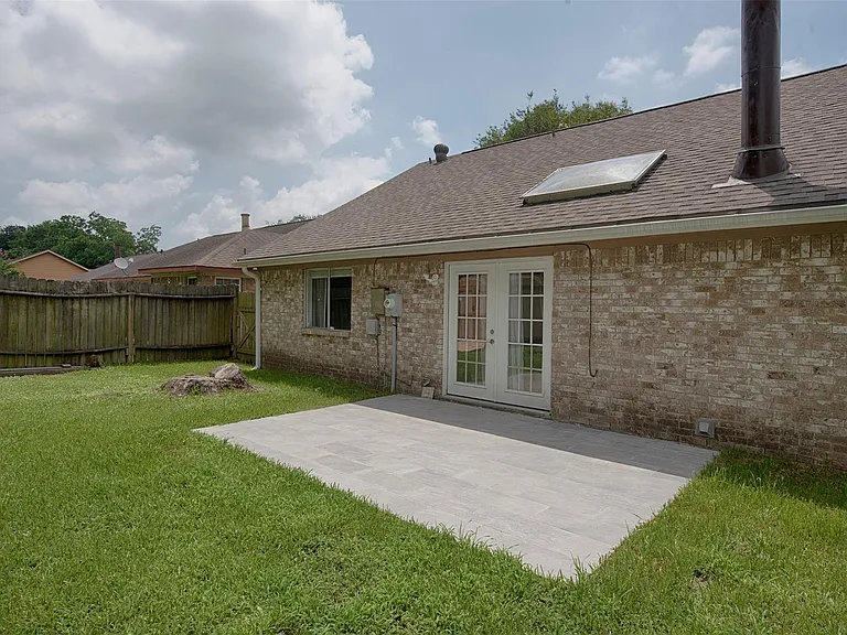 2914 Tarpon Dr — Photo 35