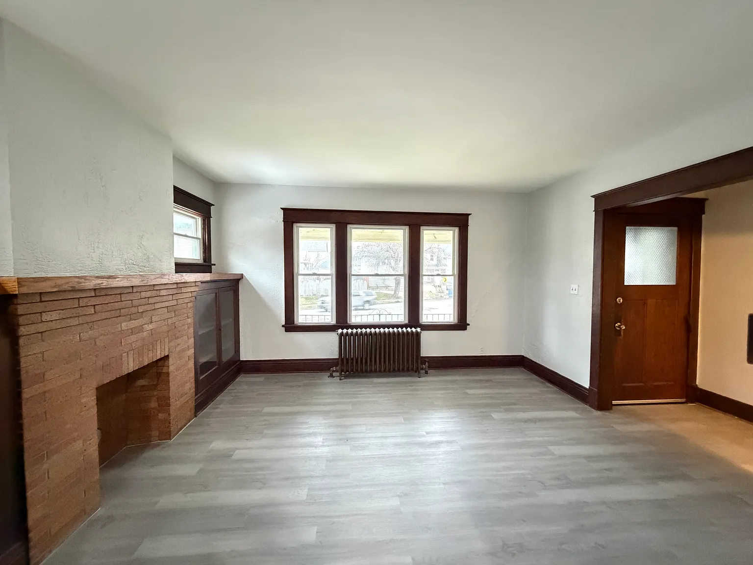 3 bed, 1300 sqft, $1,600 — Photo 4