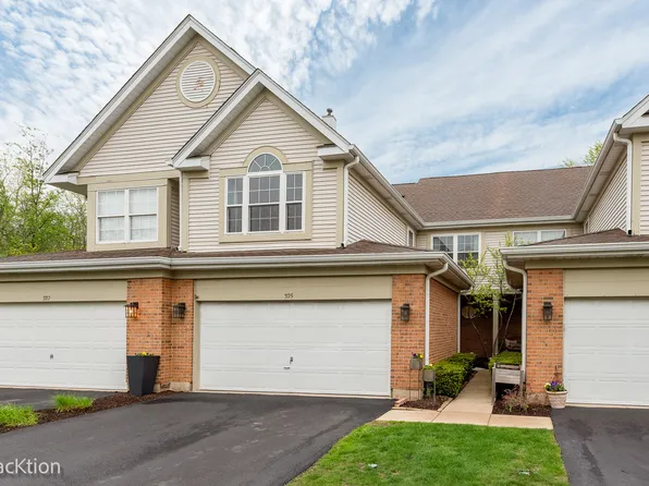 325 Cimarron Rd E, Lombard, IL 60148