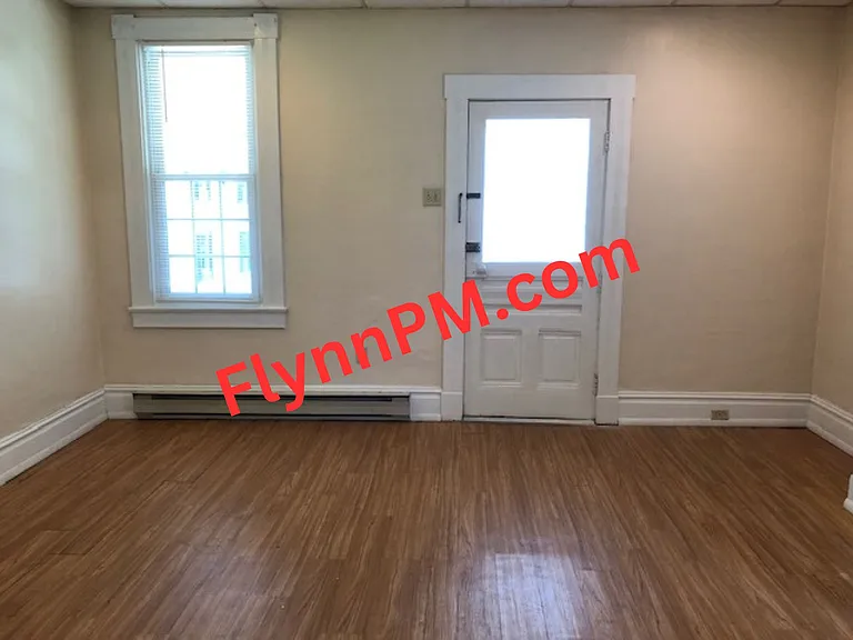 116 College Ave — Photo 8