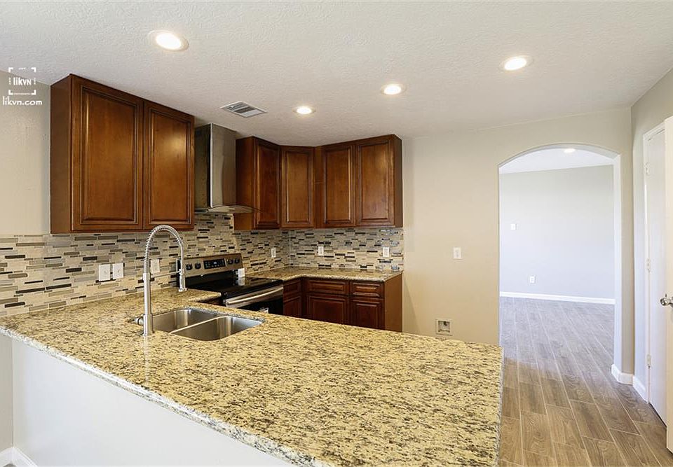 1st image of 4027 Wimberley Hollow Ln