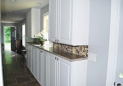 3rd image of 1303 W Noel Ave