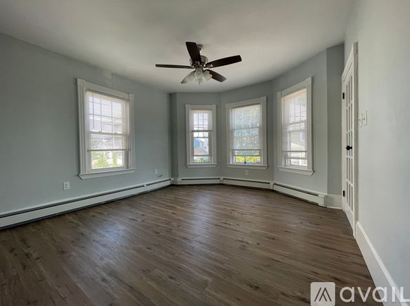 14 Campbell Ter FLOOR 2