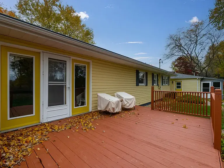 1229 Dogwood Dr — Photo 10