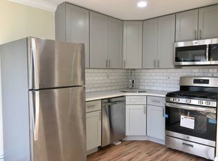 2104 Aqueduct Ave E, Bronx, NY 10453