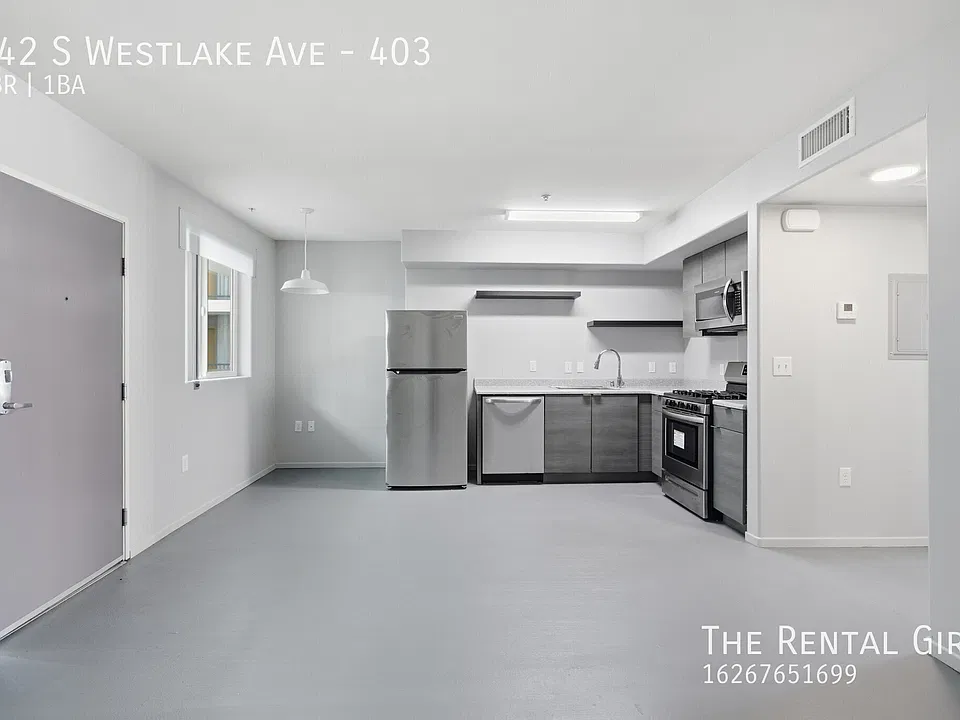742 S Westlake Ave #403
