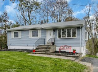 13 Maple Ln, Monroe, NY 10950