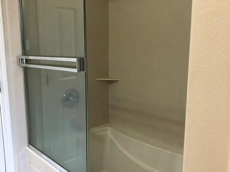 Wide Soaking Tub