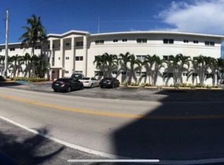7905 East Dr APT 4A, North Bay Village, FL 33141