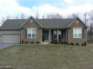 69 Willie Mayes Ct, Berkeley Springs, WV 25411