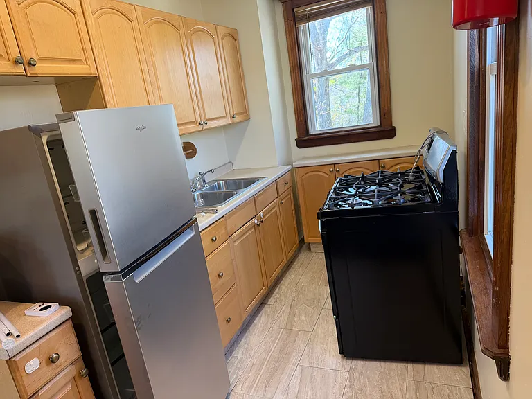 322 Central Ave #2 — Photo 6