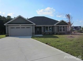 241 Snipe Ct, Raeford, NC 28376