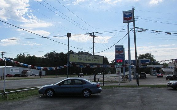 5th image of 2216 E Denman Ave