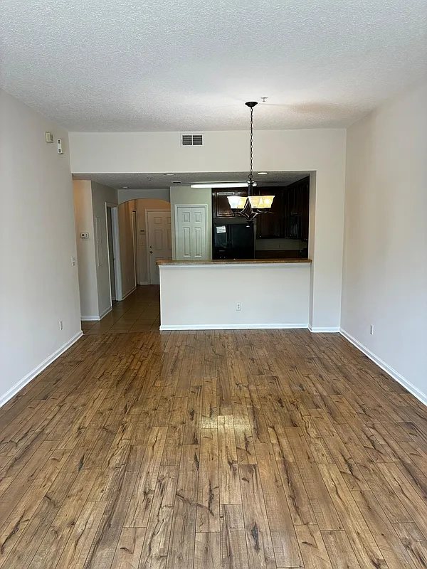 2 bed, 2.0 bath, 1439 sqft, $1,500 — Photo 4