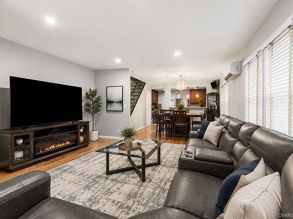 4th image of 114-33A 121st Street