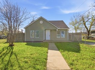 303 N Connett St, Leonard, TX 75452