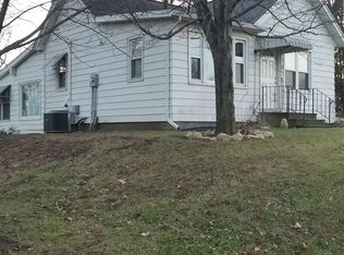 97 33rd Ave SW, Cedar Rapids, IA 52404