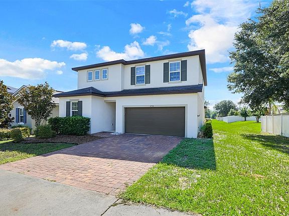 3rd image of 1230 STRATTON AVENUE