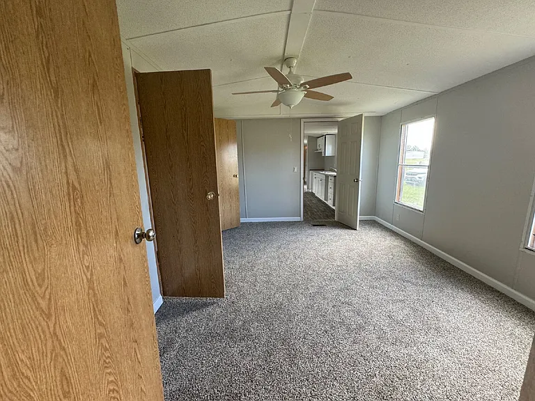 406 Little Dove Rd — Photo 8
