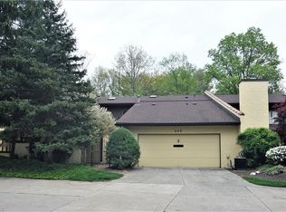 644 Hampton Ridge Dr, Akron, OH 44313