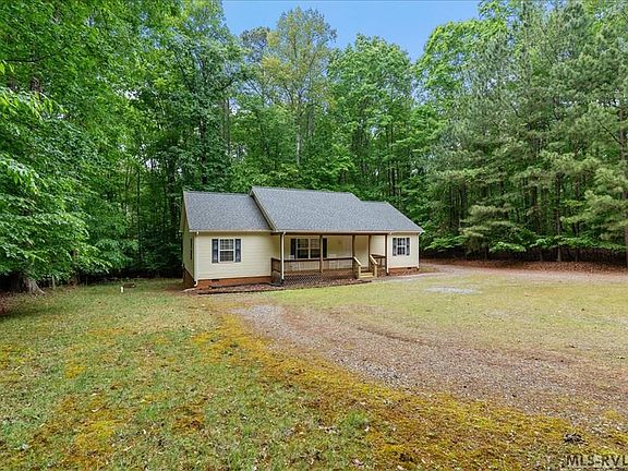 4th image of 28 Oak Run