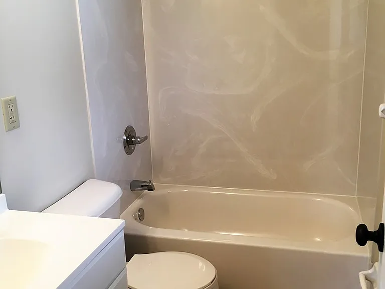1216 Shanley Dr — Photo 23