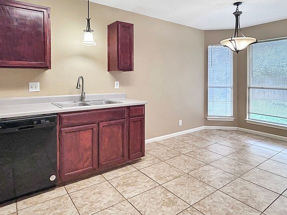 5th image of 8507 Timber Pl
