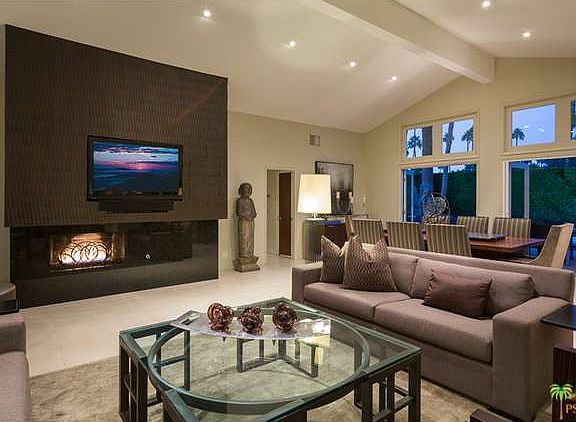 3rd image of 2270 E Conchita Way
