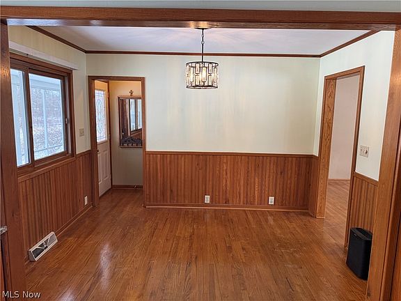 5th image of 3846 Zenobia Rd