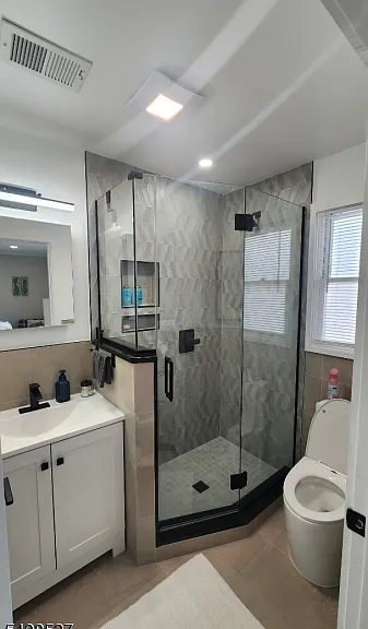 731 Lake Ave #2 — Photo 9