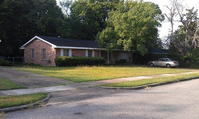 2nd image of 1230 Biscayne Dr
