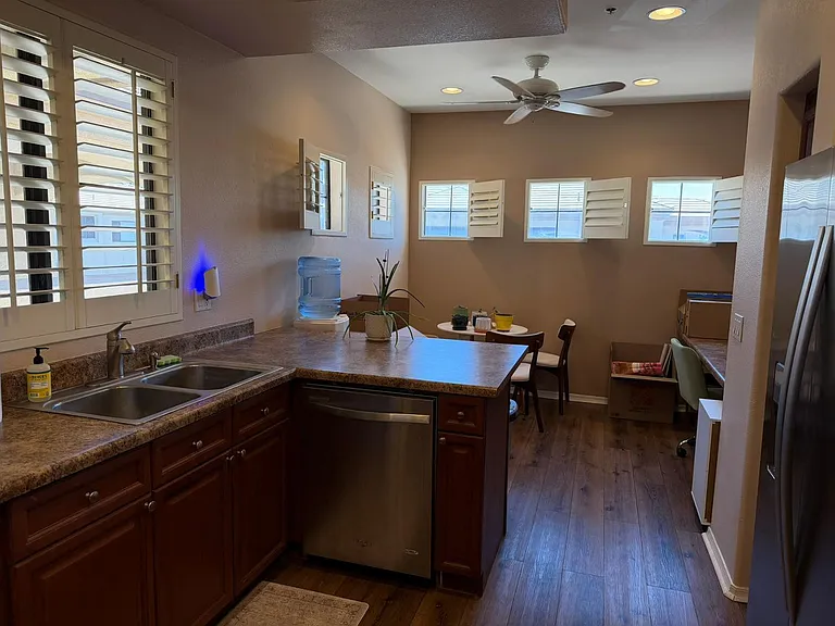 4200 N 82nd St #2015 — Photo 3