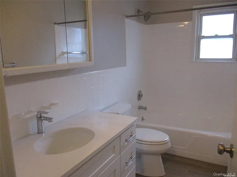 107 Mitchell Ave #2 — Photo 11